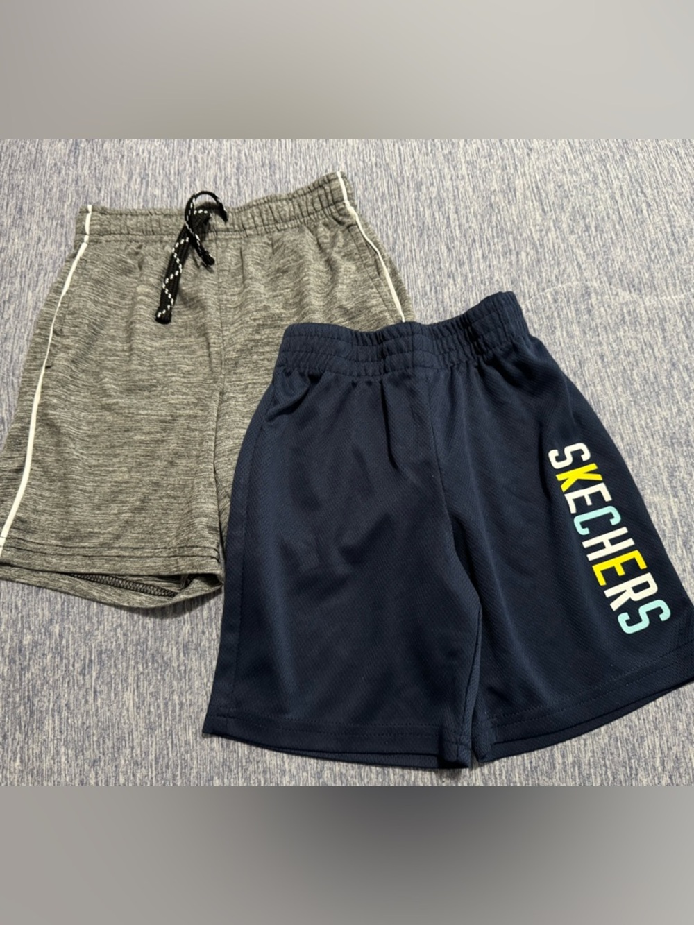 Boys Athletic Shorts Bundle 4T - Picture 6 of 7